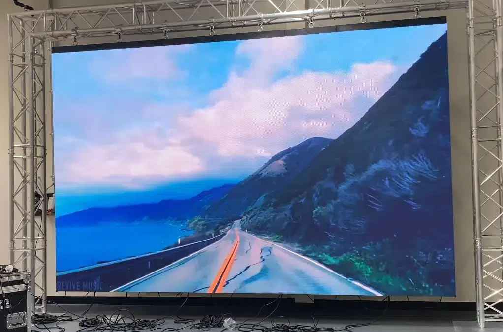 P2.6 INDOOR RENTAL LED SCREEN